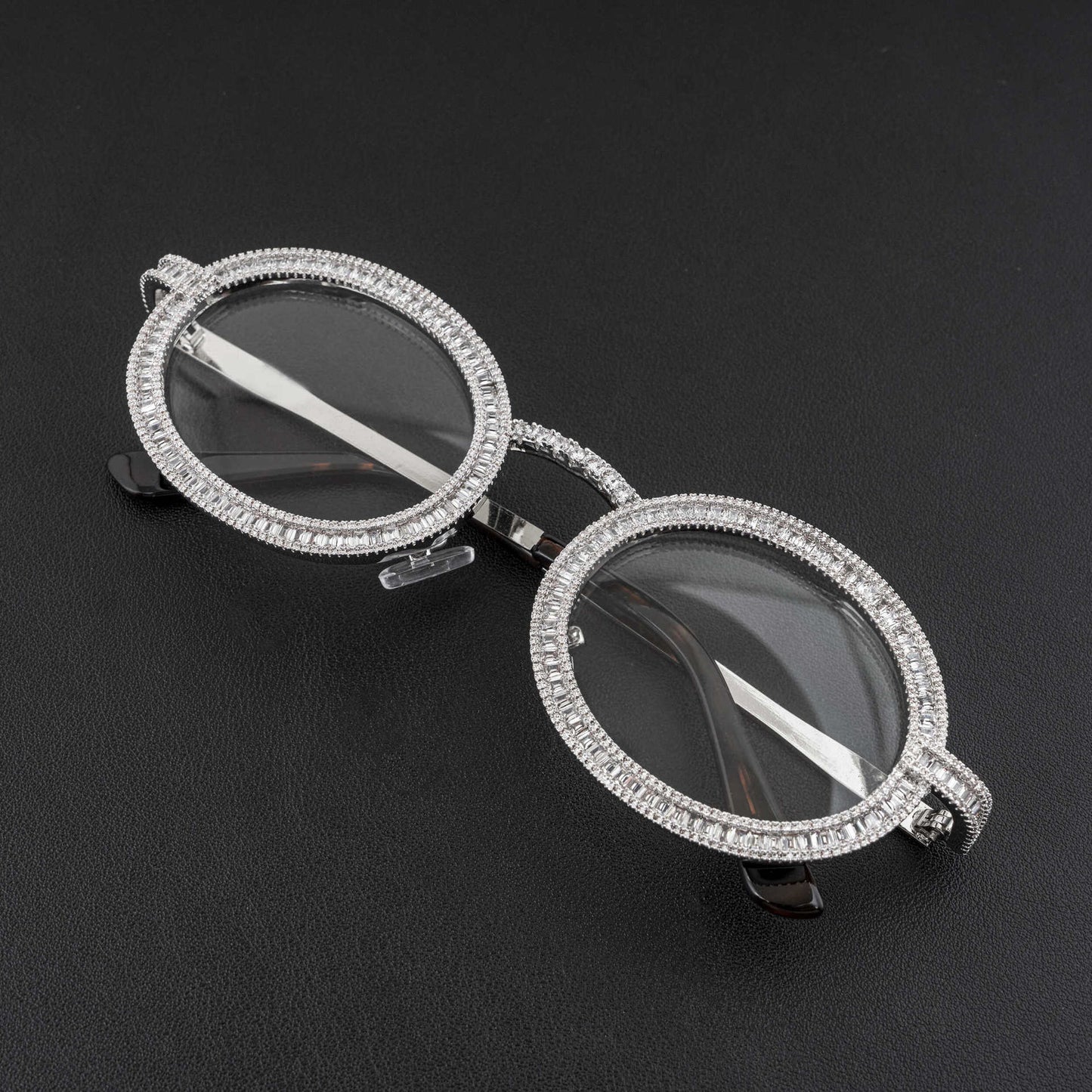 CHIQUE Studded Metallic Sunglasses